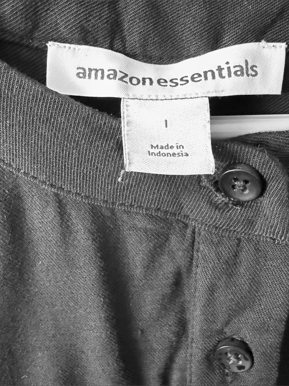 Amazon Essentials Black Long-Sleeve Button-Front Tunic - Picture 7 of 7